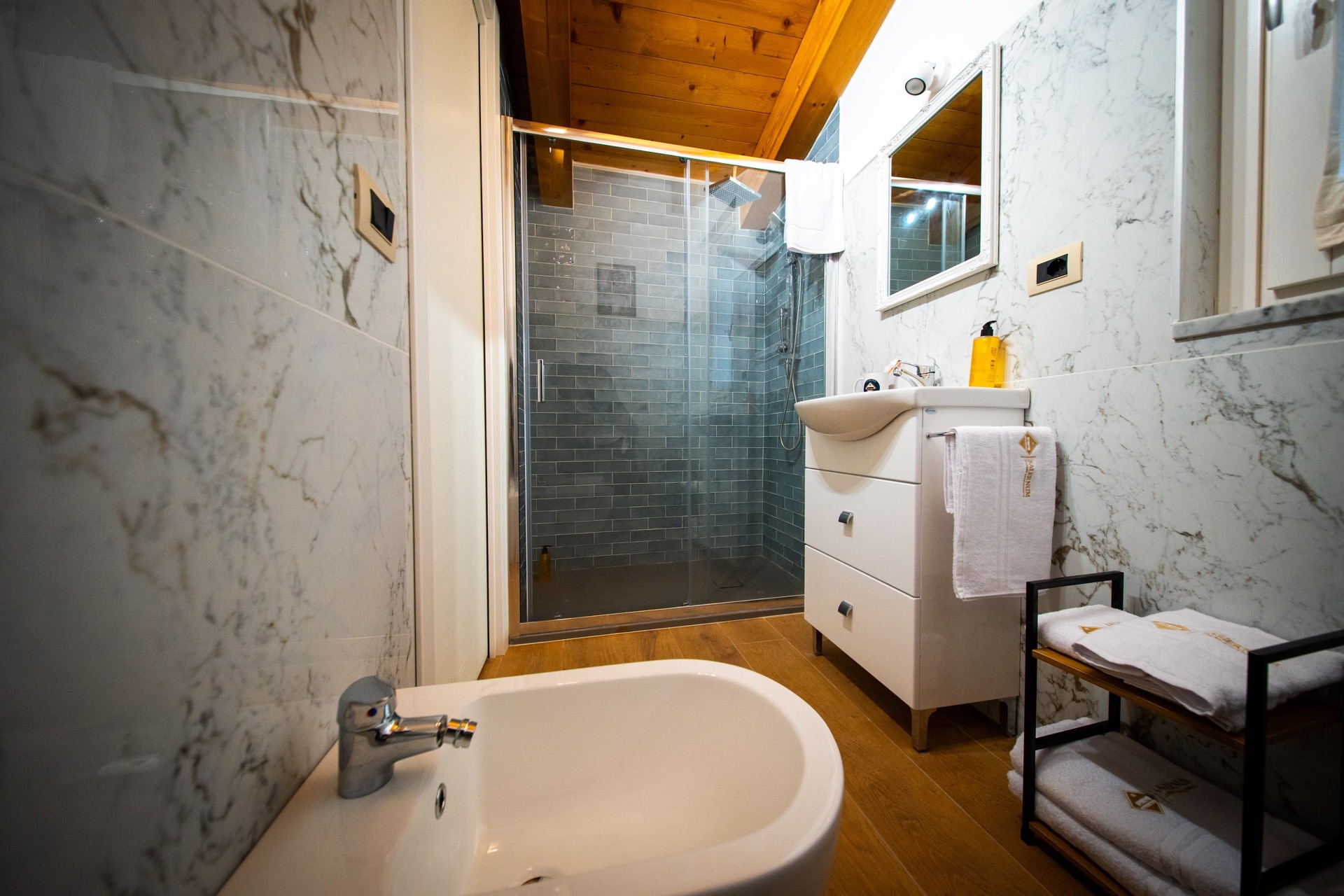 Camera 7 di Salernum Luxury Apartments